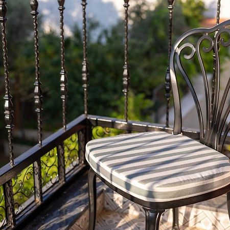 Motif Hotel Чесме Екстериор снимка