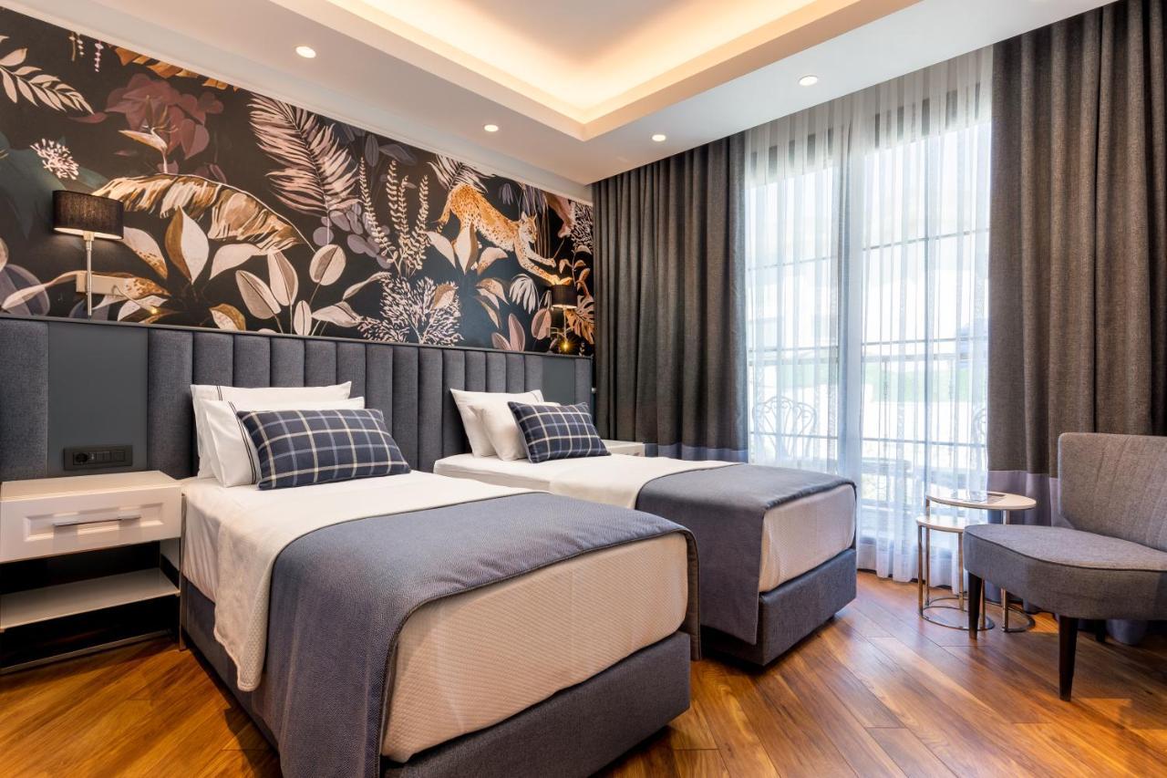 Motif Hotel Чесме Екстериор снимка