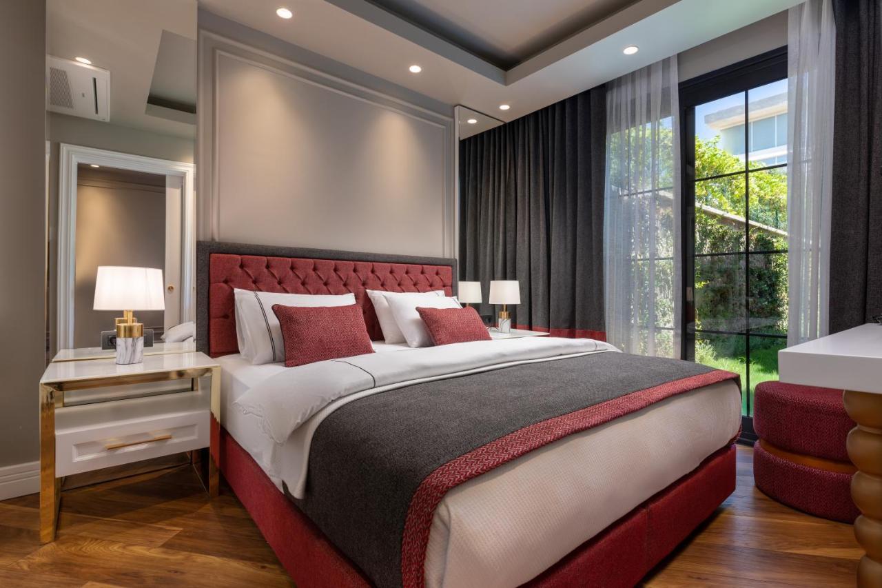 Motif Hotel Чесме Екстериор снимка