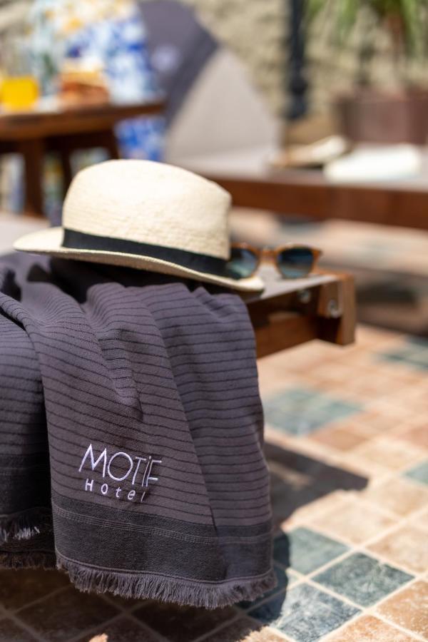 Motif Hotel Чесме Екстериор снимка