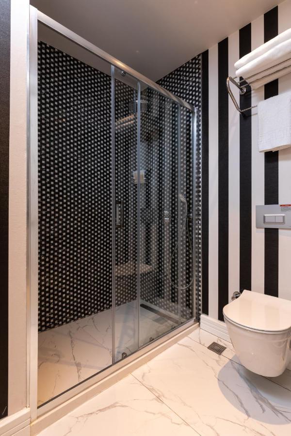 Motif Hotel Чесме Екстериор снимка