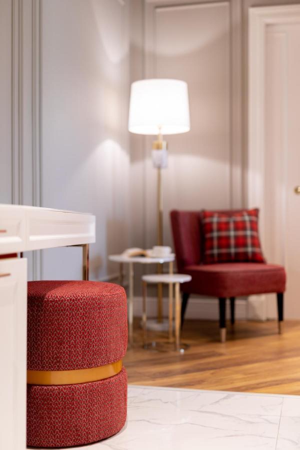 Motif Hotel Чесме Екстериор снимка